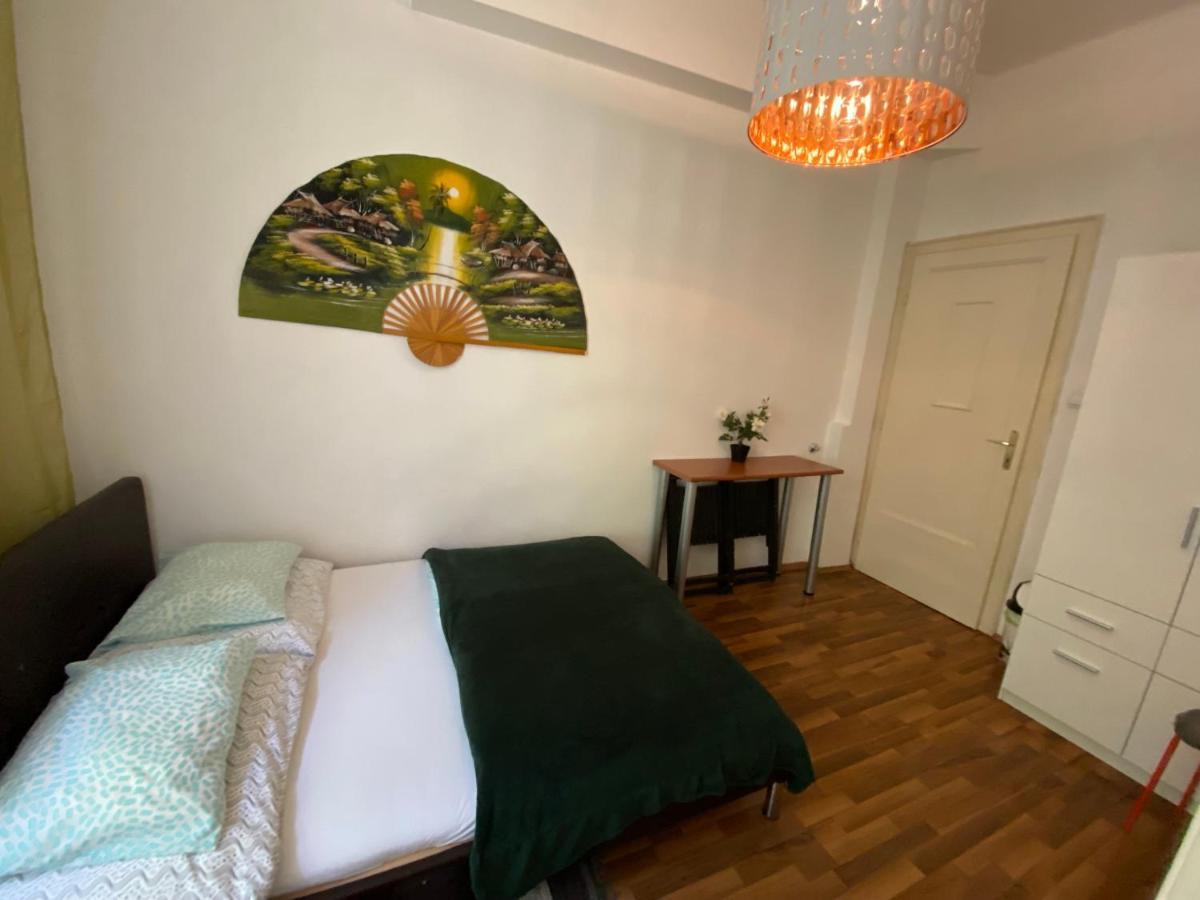 Monolit Budapest Center Guesthouse Dış mekan fotoğraf