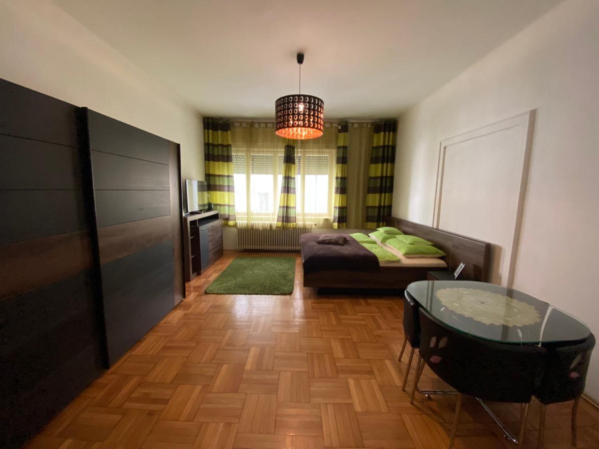 Monolit Budapest Center Guesthouse Dış mekan fotoğraf