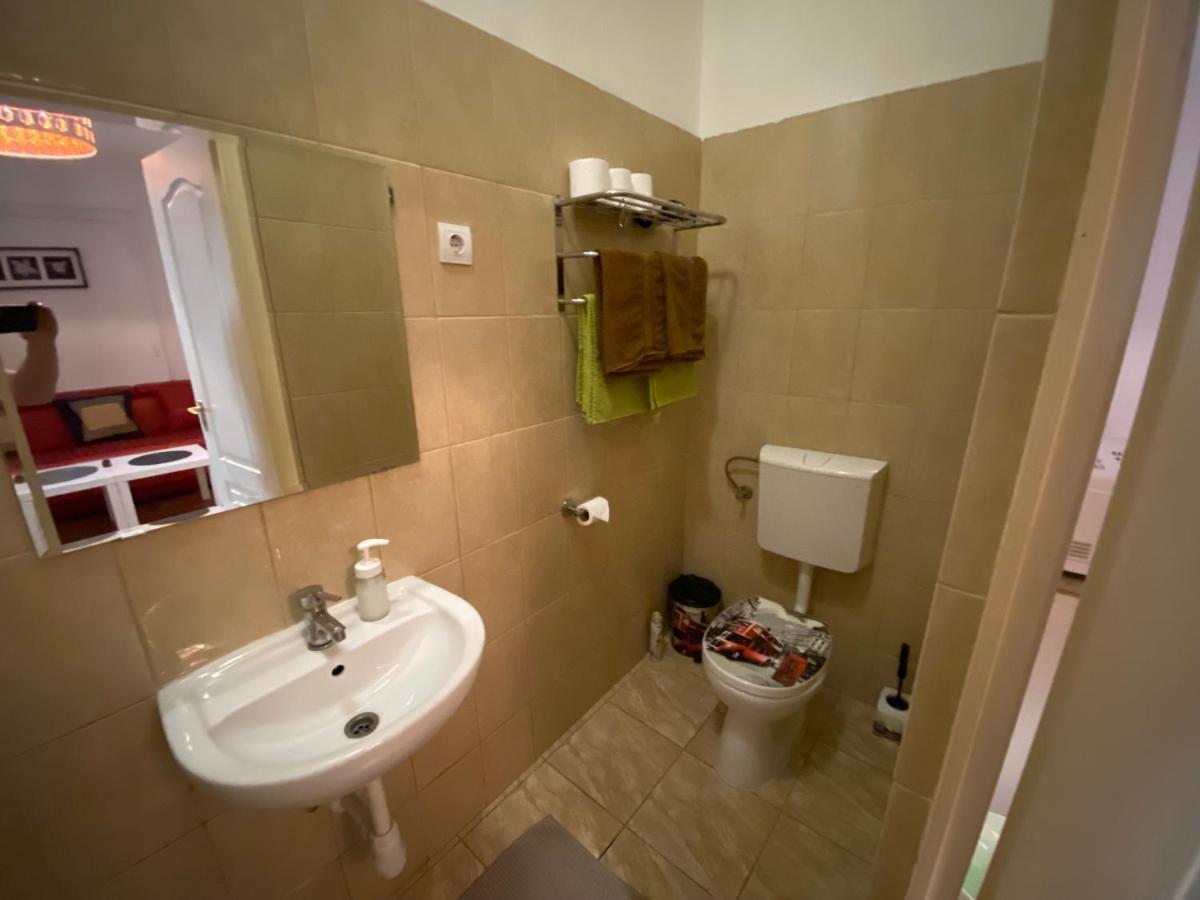 Monolit Budapest Center Guesthouse Dış mekan fotoğraf