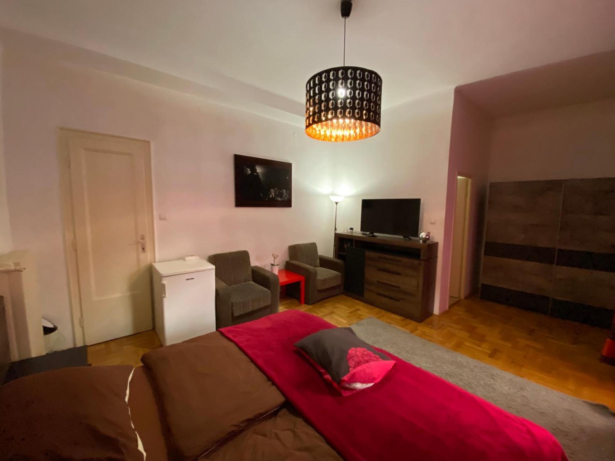 Monolit Budapest Center Guesthouse Dış mekan fotoğraf